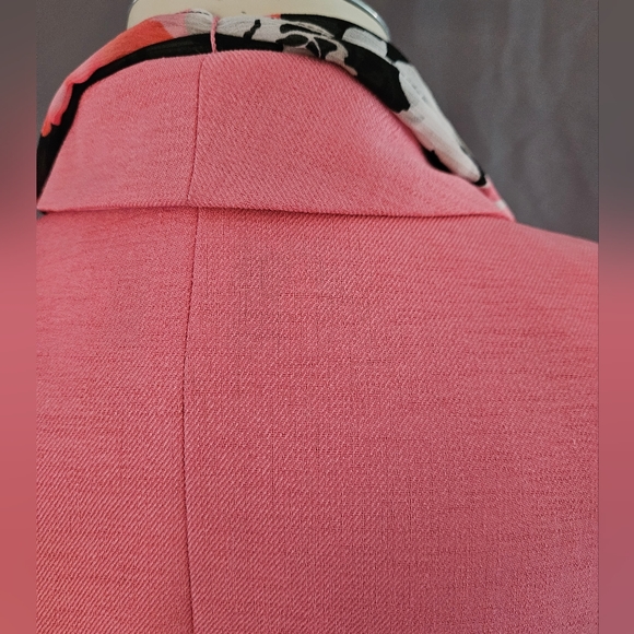 Le Suit Grapefruit 3pc Formal Set - Picture 9 of 16